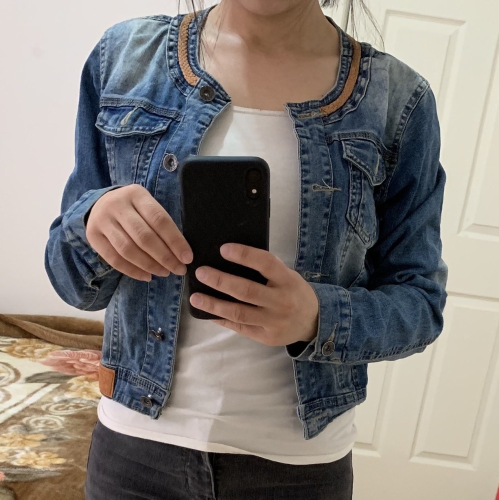 Women jeans jacket